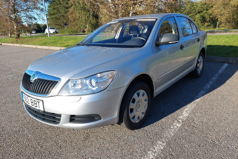 Škoda Octavia, 2009, 1.6, 75 kW, бензин, механическая, передний привод