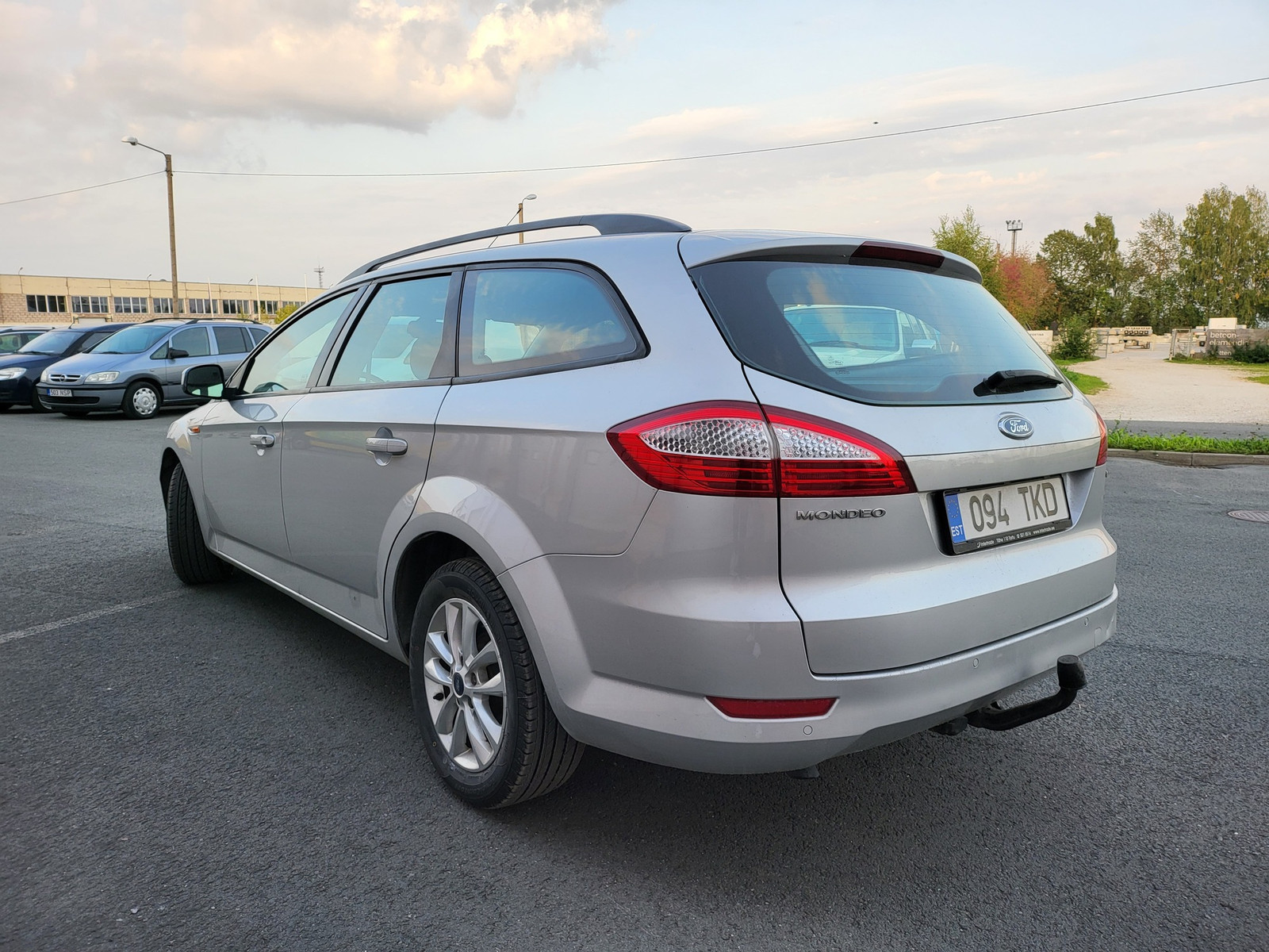 Ford Mondeo 2010, photo 6/16