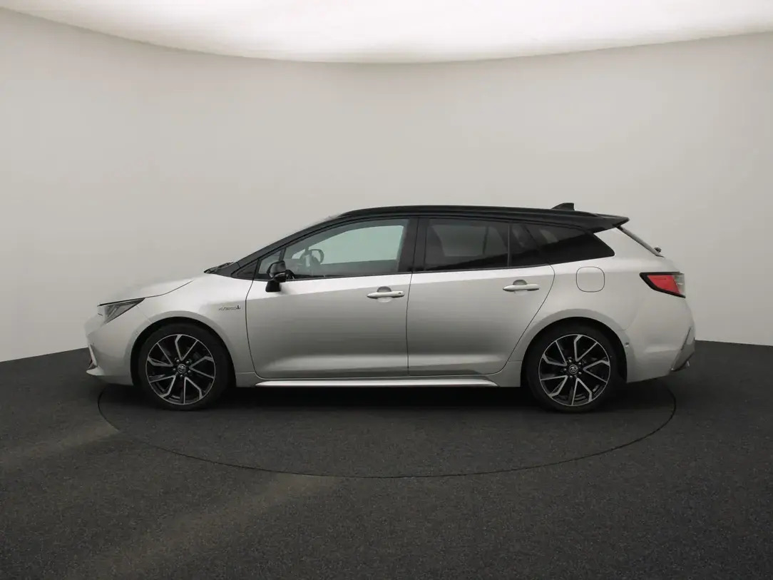 Toyota Corolla 2020, kuva 6/10