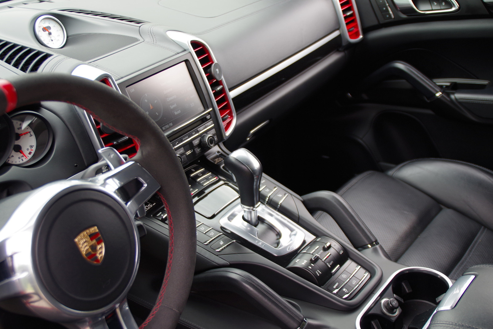 Porsche Cayenne 2013, kuva 6/11