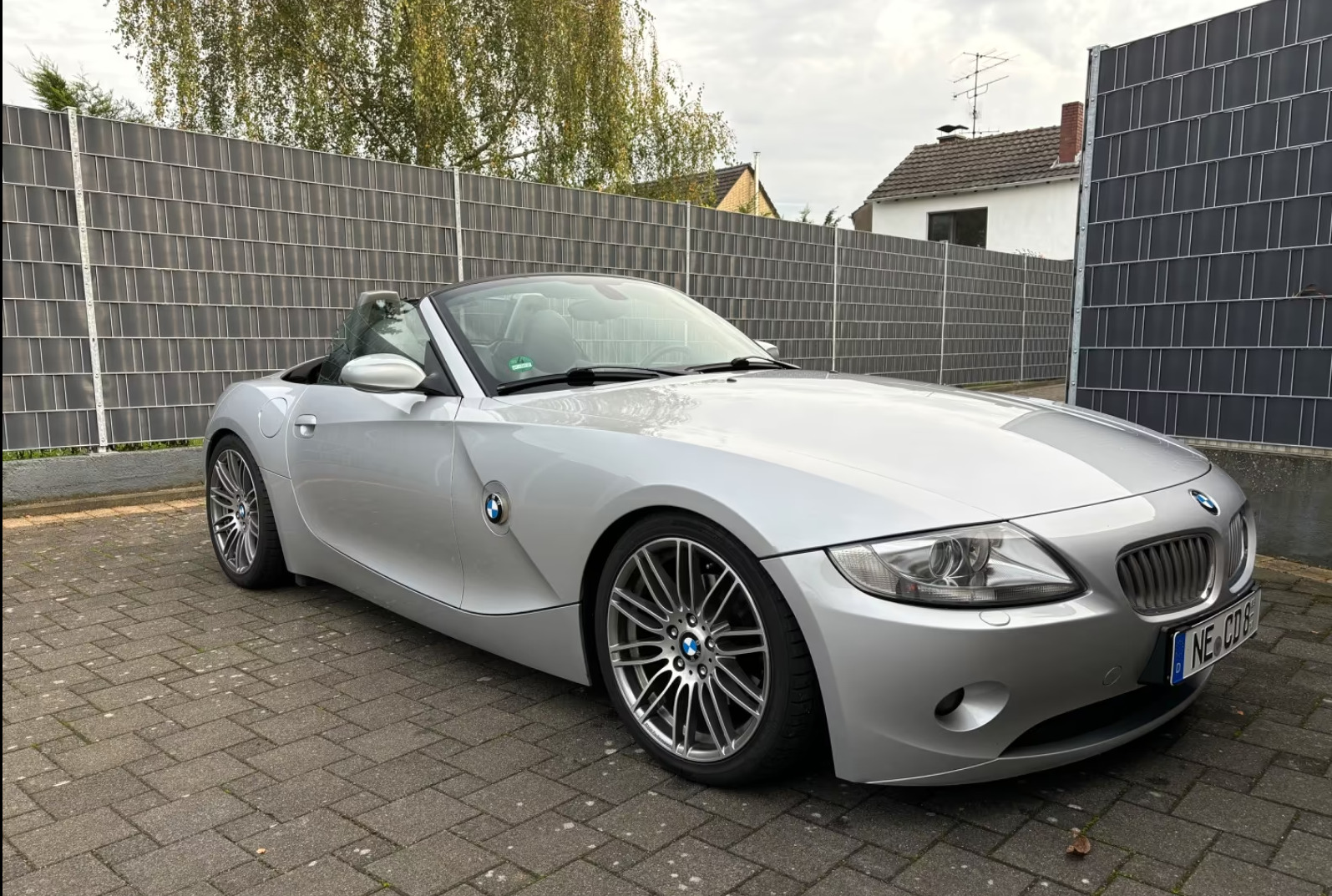 BMW Z4 2005, kuva 7/10