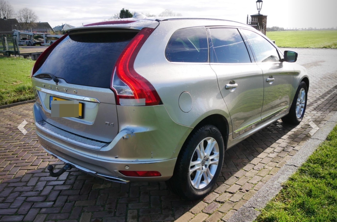 Volvo XC60 2015, photo 3/10