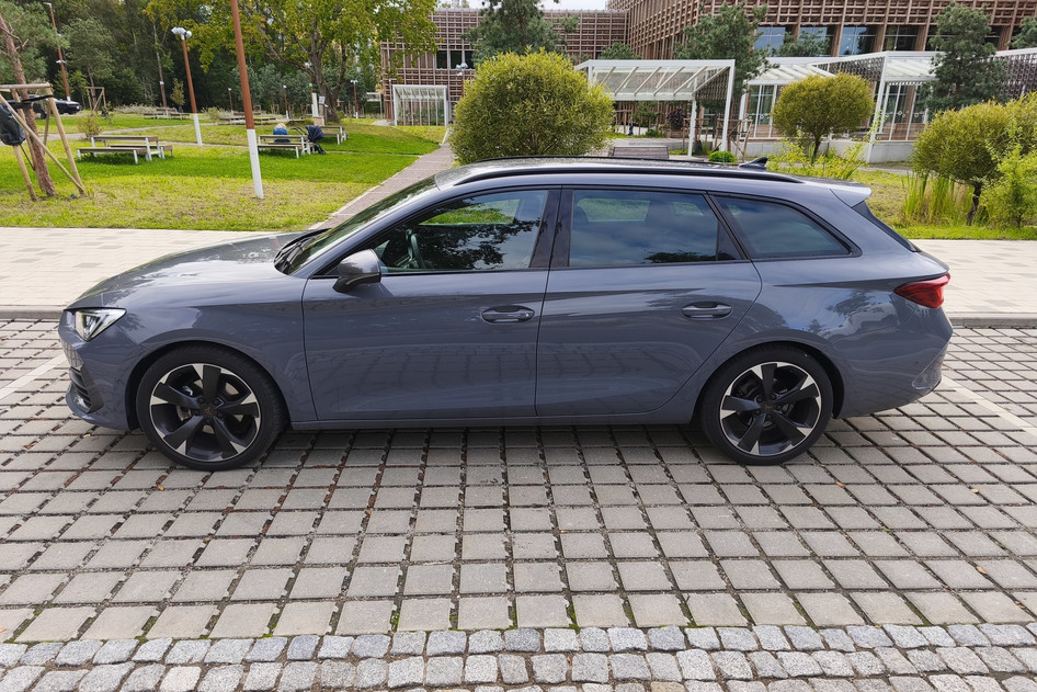 Cupra Leon, 2023, 1.5, 110 kW, hibrīds (benzīns/elektrība), automātiskā, priekšējā piedziņa