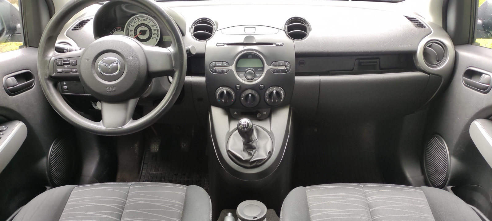 Mazda 2 2008, photo 4/9