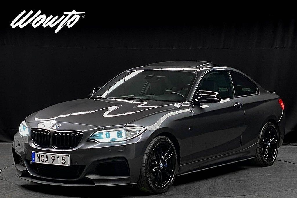 BMW M235 i xDrive Coupé 326HK /Taklucka /Navi /H/K 240kW