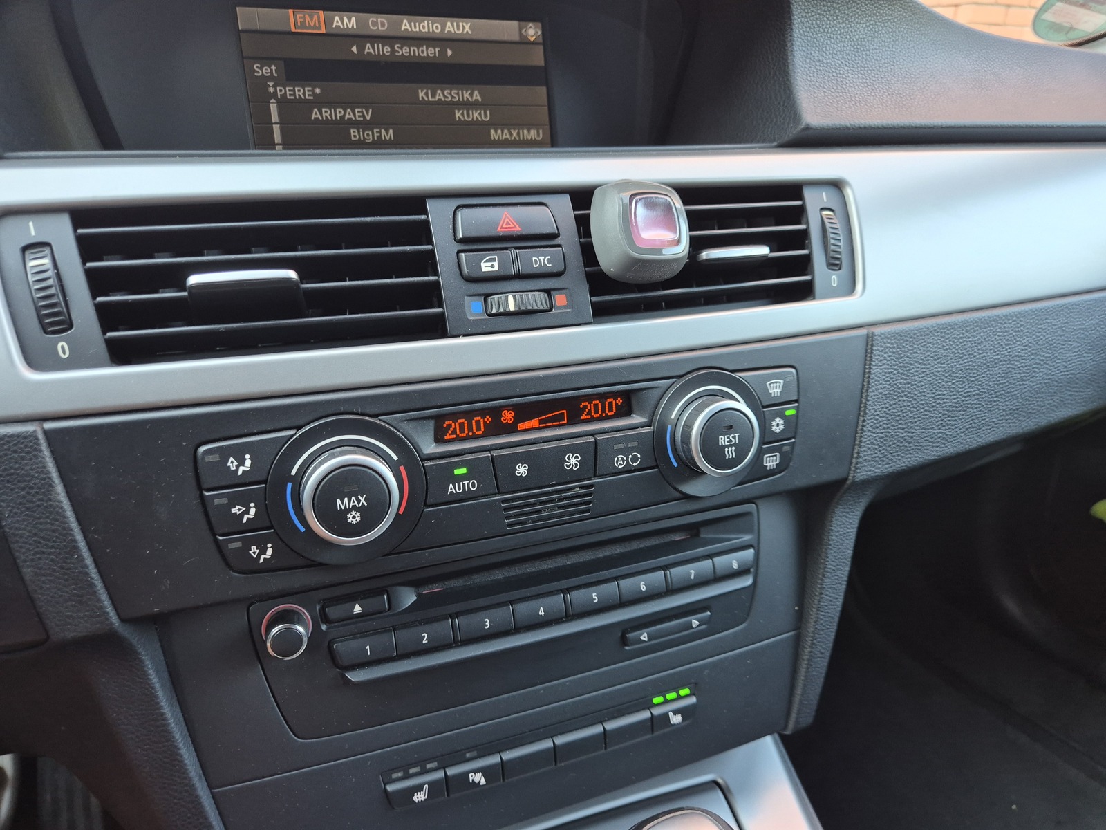 BMW 320 2008, kuva 7/10