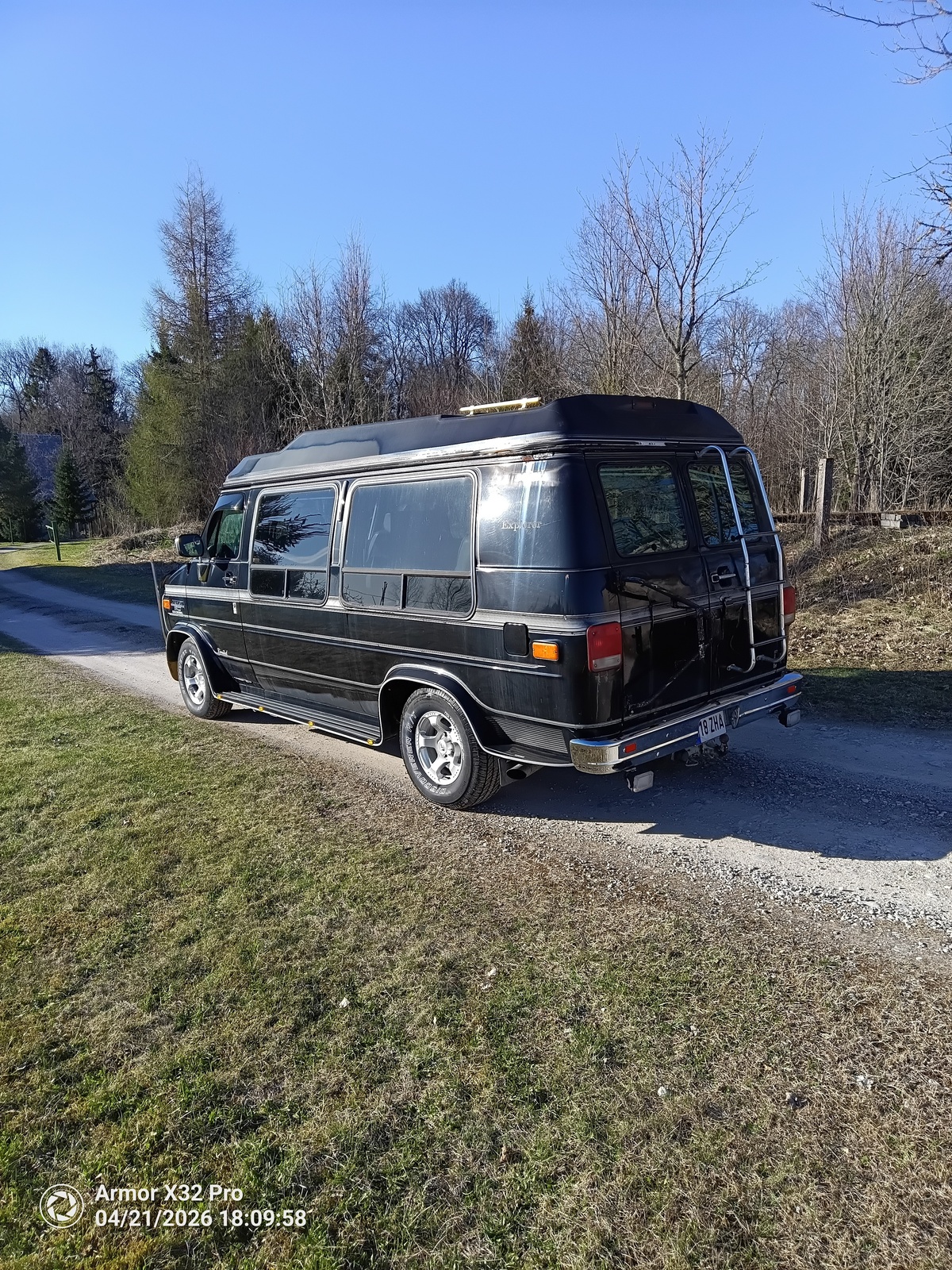 Chevrolet Chevy Van 1995, kuva 5/12