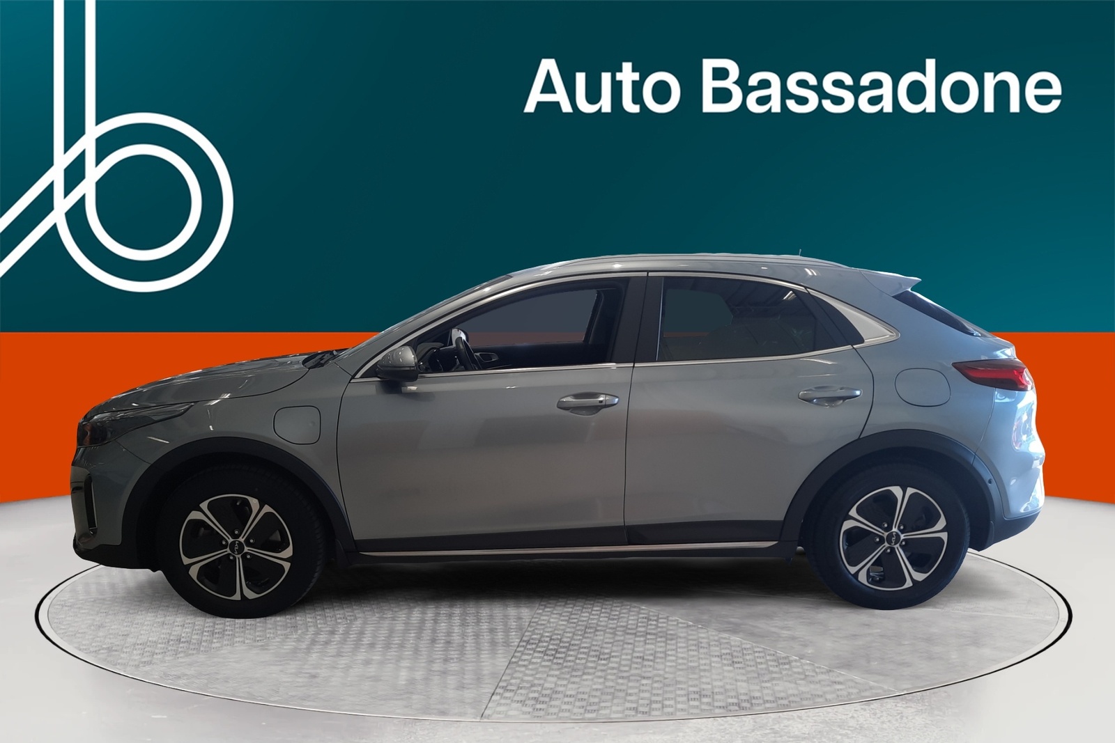 Kia XCeed 2023, photo 2/37