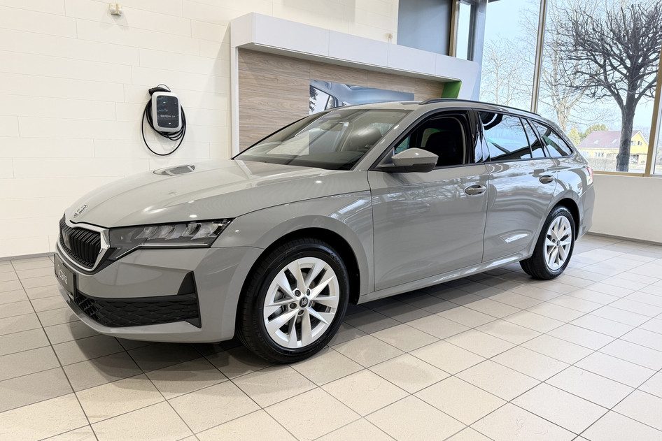Škoda Octavia, 2026, 1.5, 85 kW, гибрид (бензин/электричество), автомат, передний привод