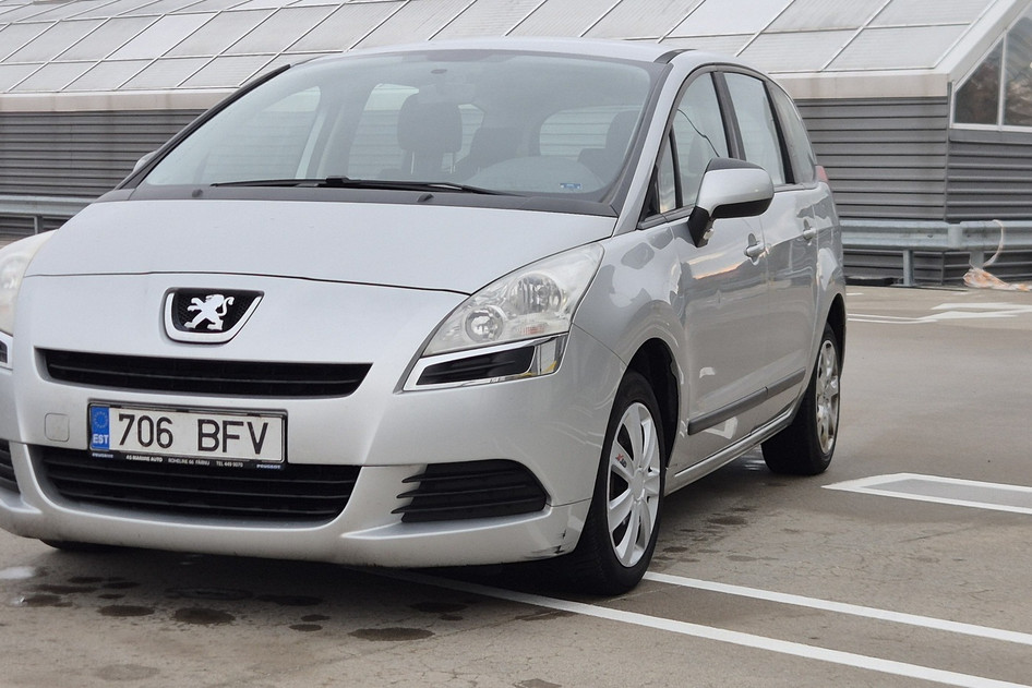 Peugeot 5008, 2012, 1.6, 88 kW, petrol, manual, front-wheel drive