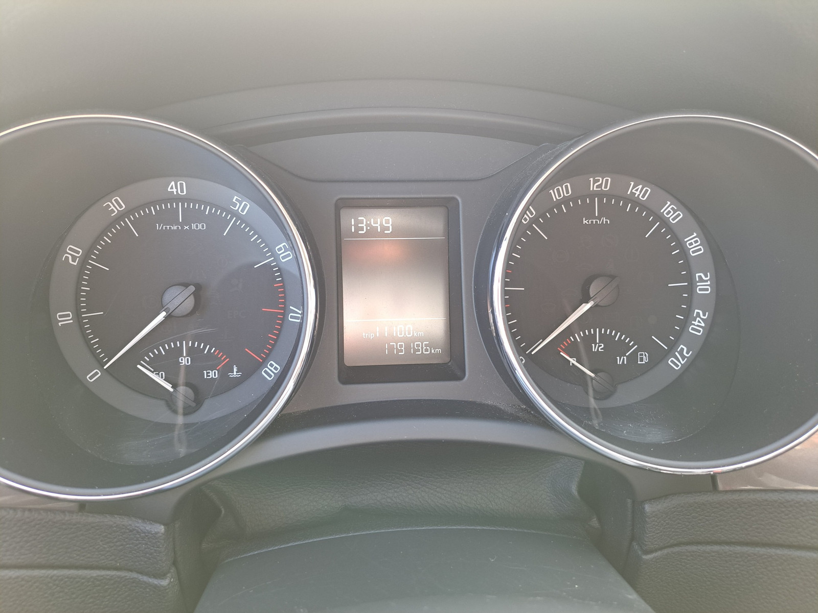 Škoda Superb 2014, kuva 4/8