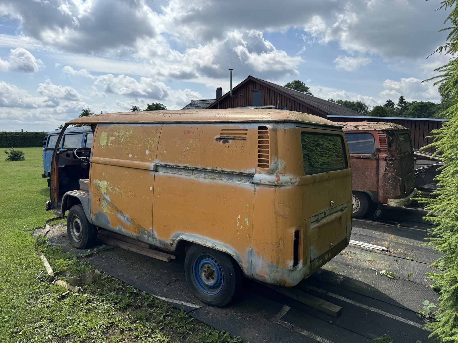 Volkswagen T2 1972, kuva 4/16