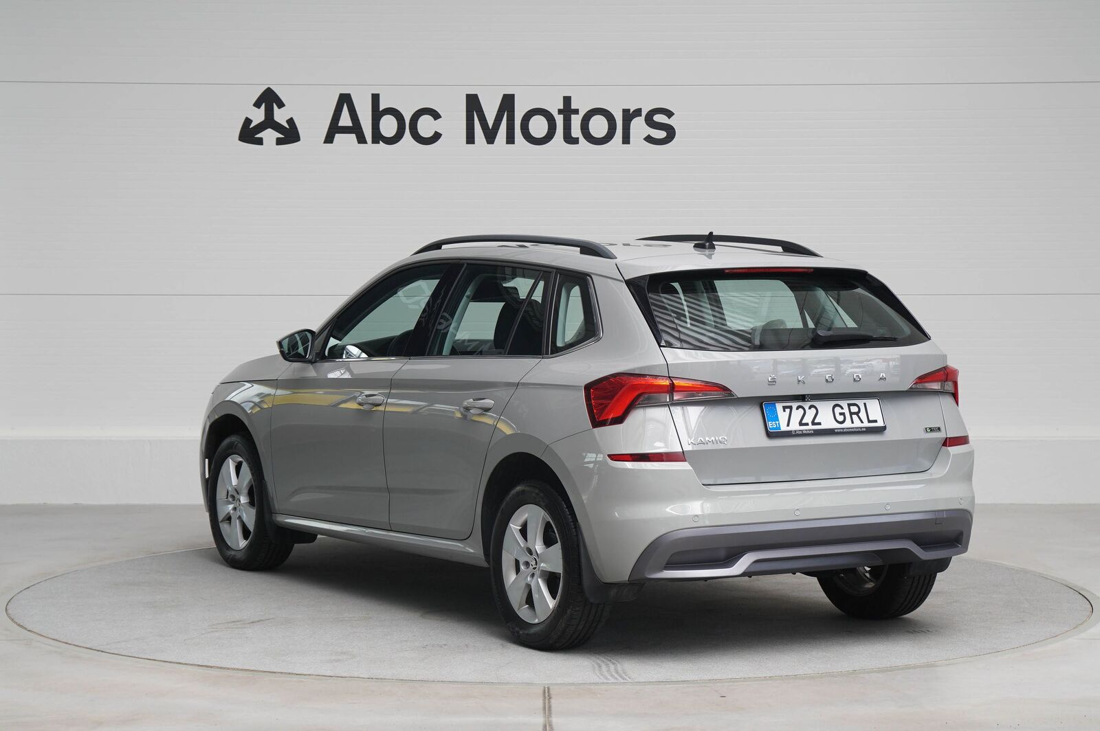 Škoda Kamiq 2021, photo 6/16