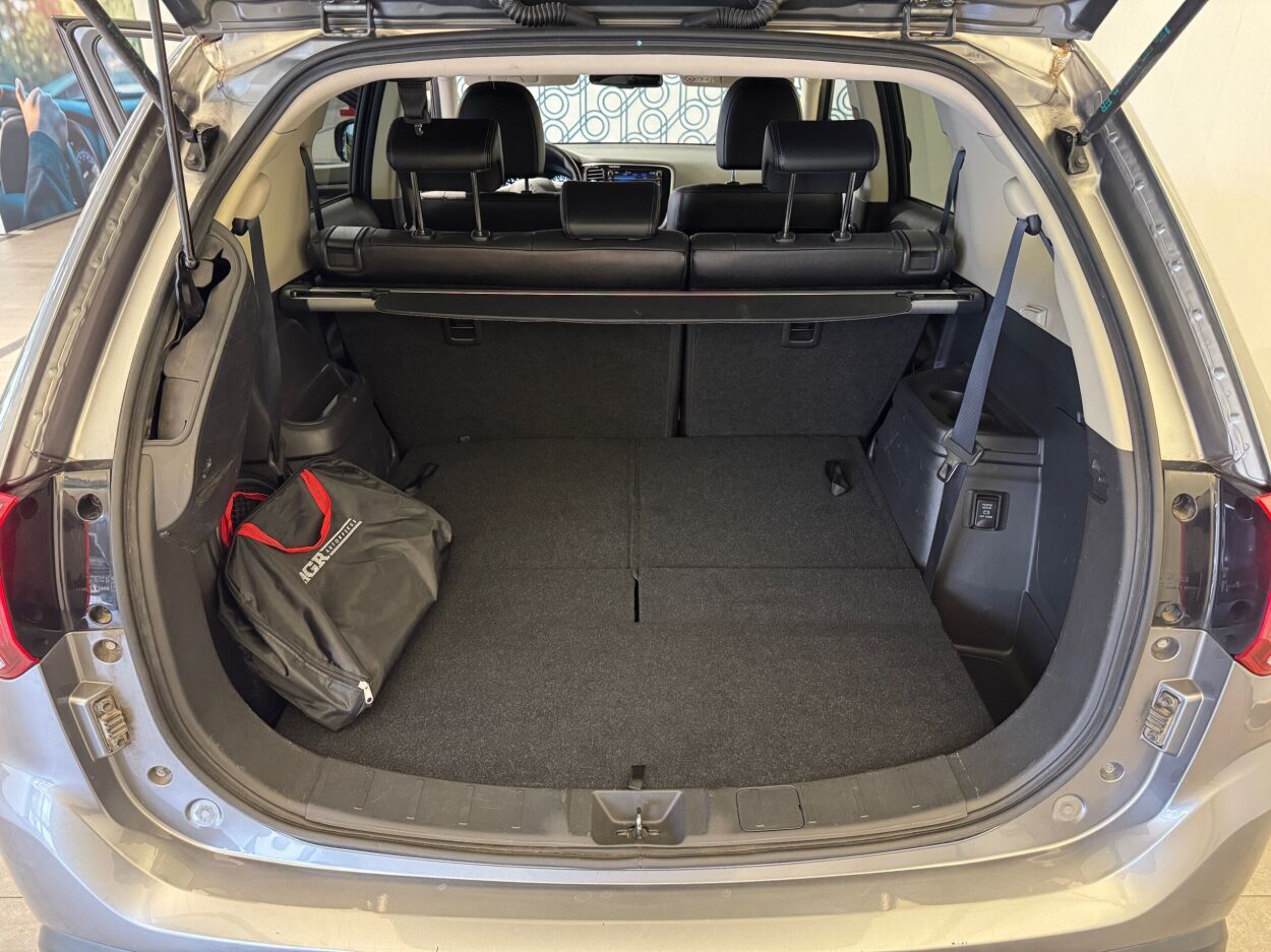Mitsubishi Outlander 2018, kuva 6/10