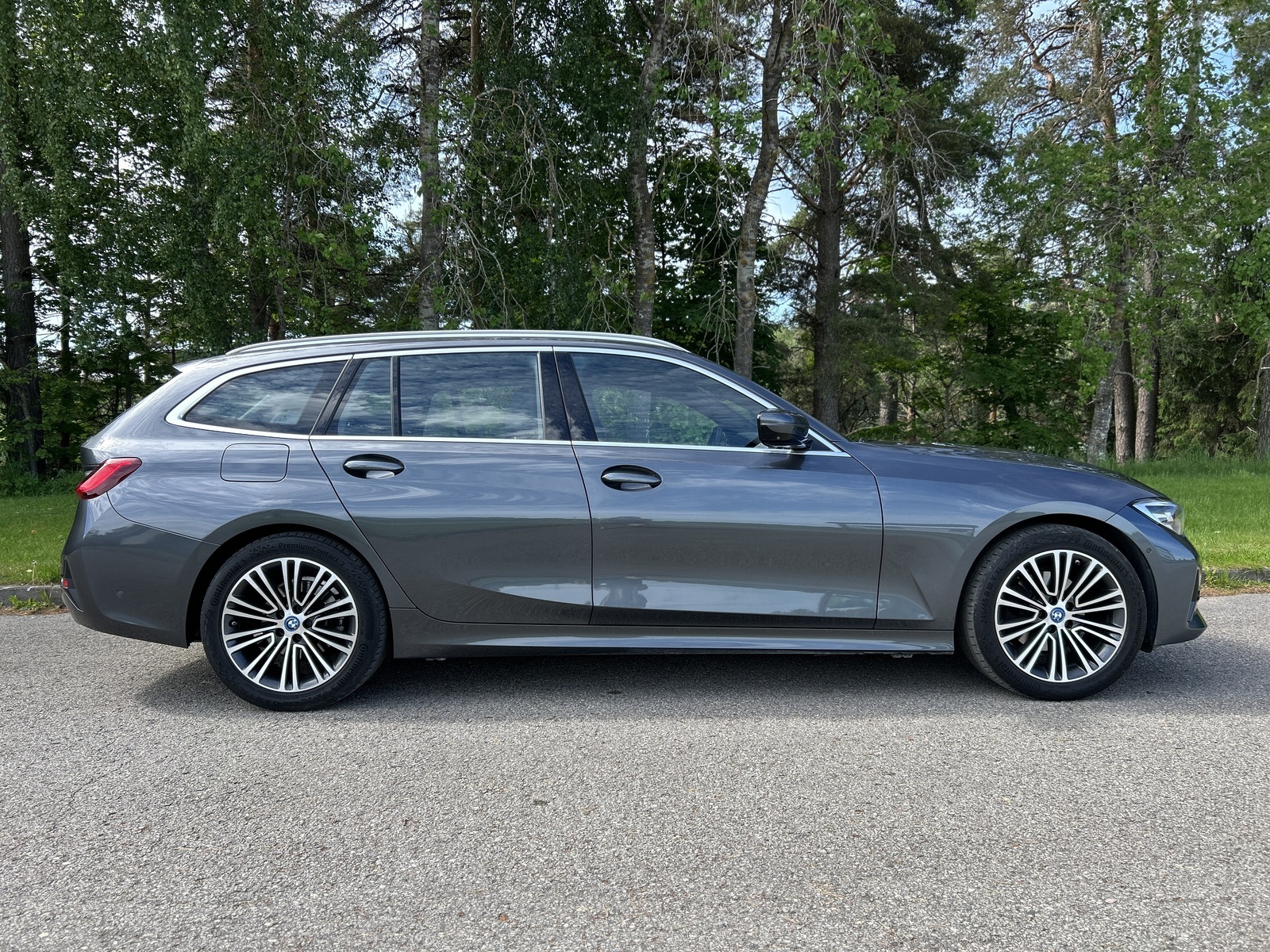 BMW 320 2020, photo 6/17