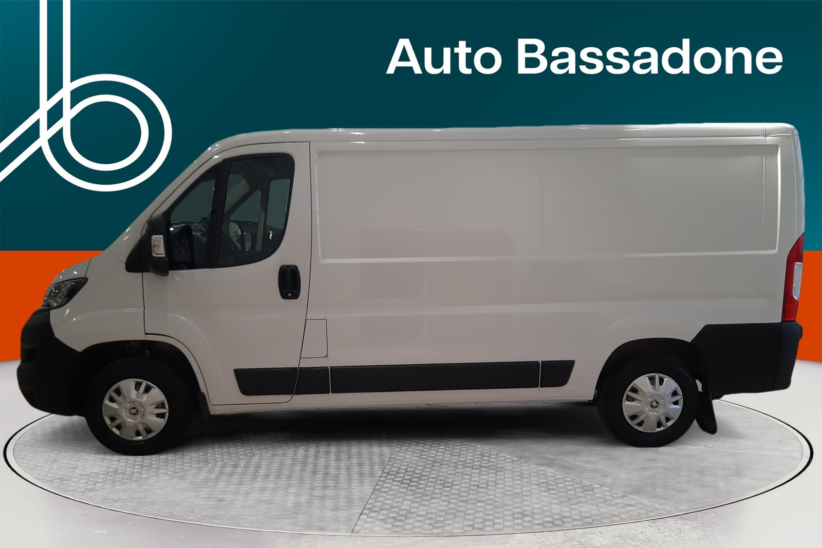 Peugeot Boxer 2023, kuva 2/24
