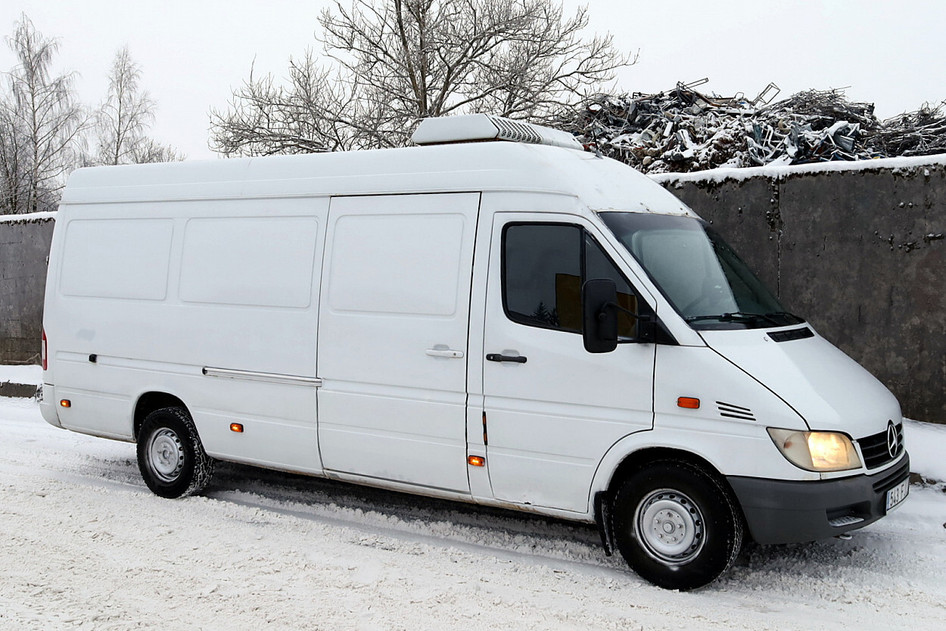 Mercedes-Benz Sprinter, 2003, 2.1, 95 kW, diisel, manuaal, tagavedu