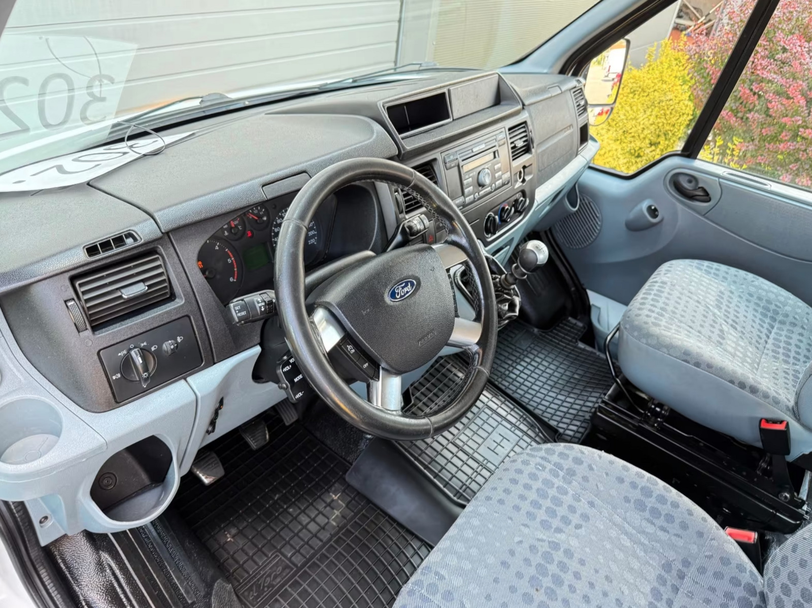 Ford Transit 2014, photo 4/10
