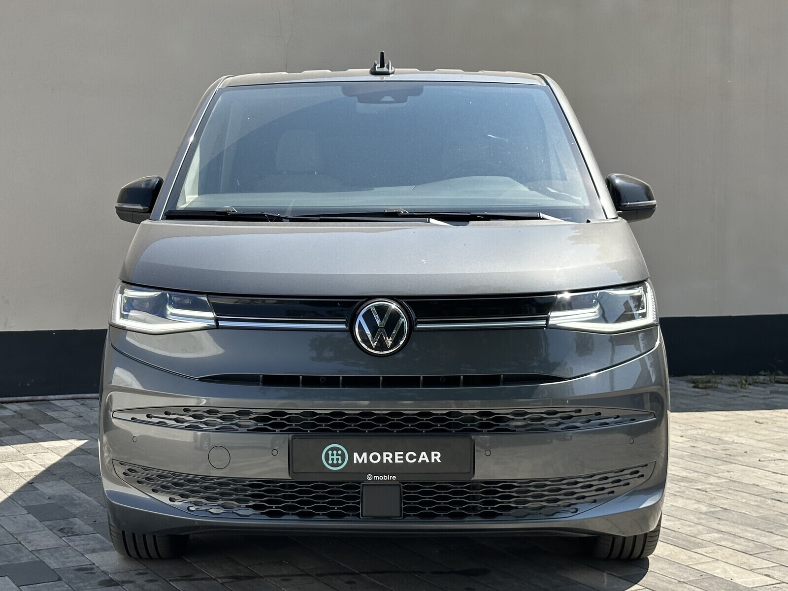 Volkswagen Multivan 2023, photo 2/30