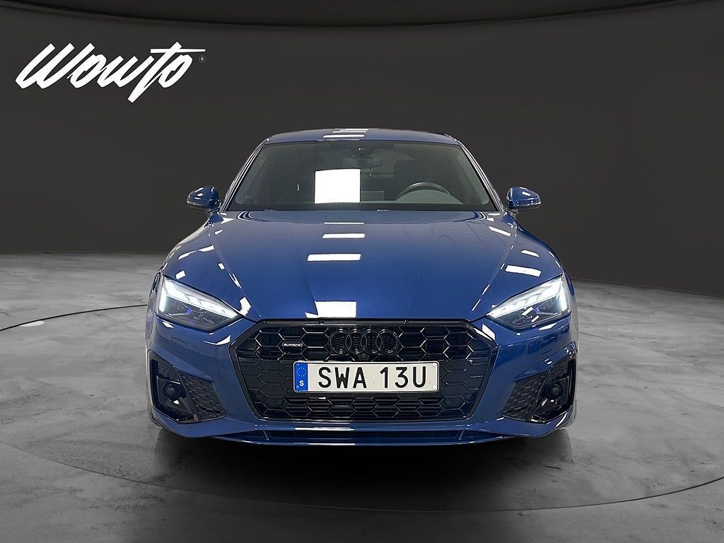 Audi A5 2022, photo 2/15