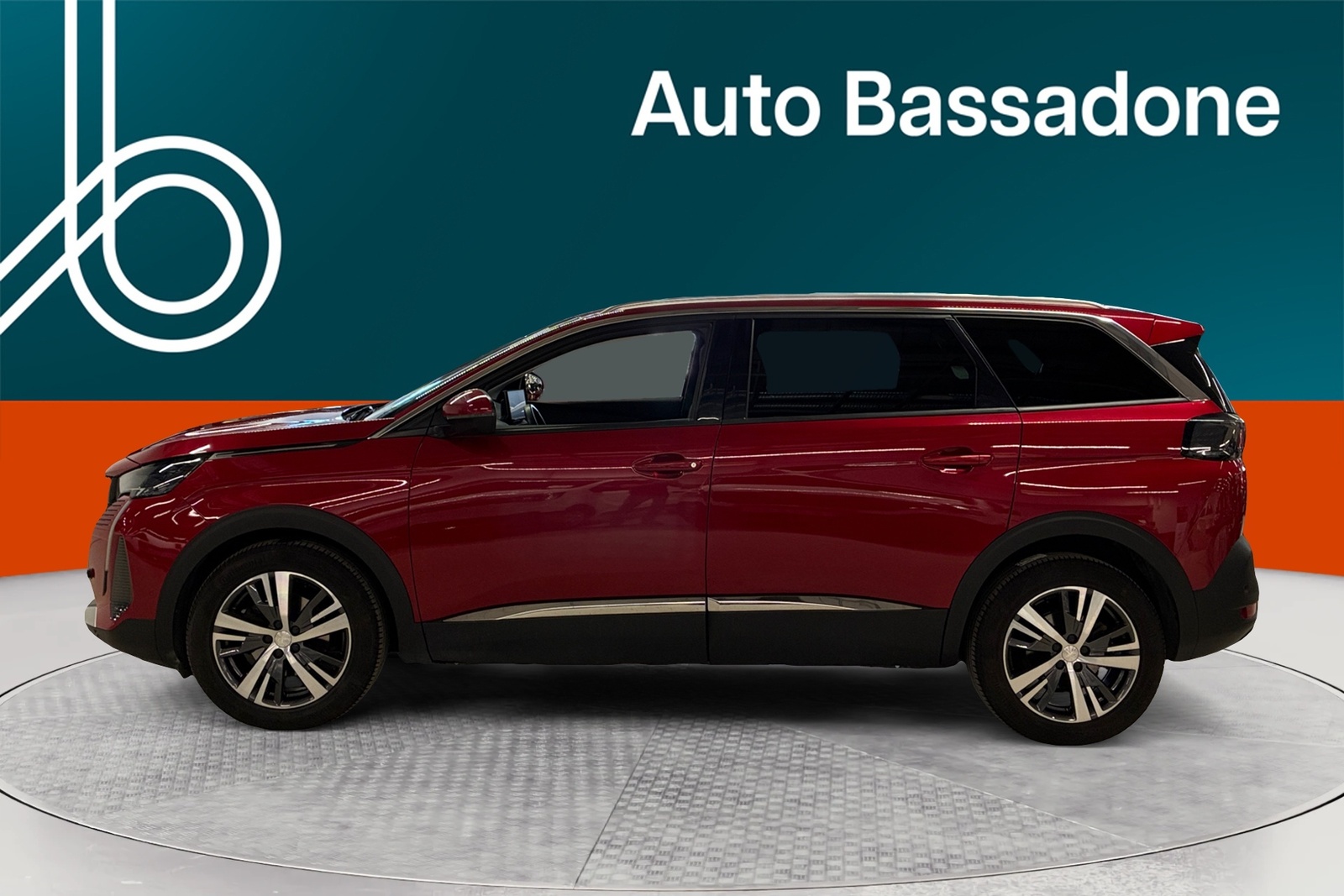 Peugeot 5008 2021, kuva 3/43
