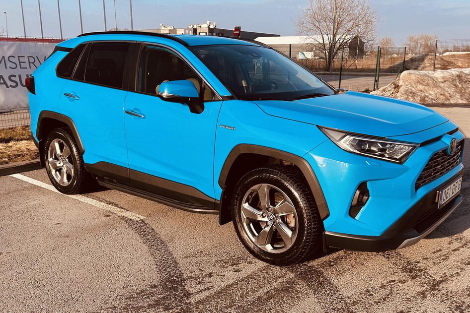 Toyota RAV4, 2022, 2.5, 131 kW, hybrid (petrol/electric), automatic, four-wheel drive