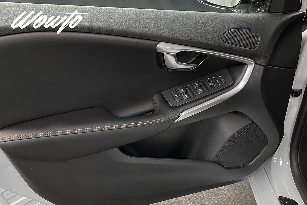 Volvo V40 2015, kuva 7/20