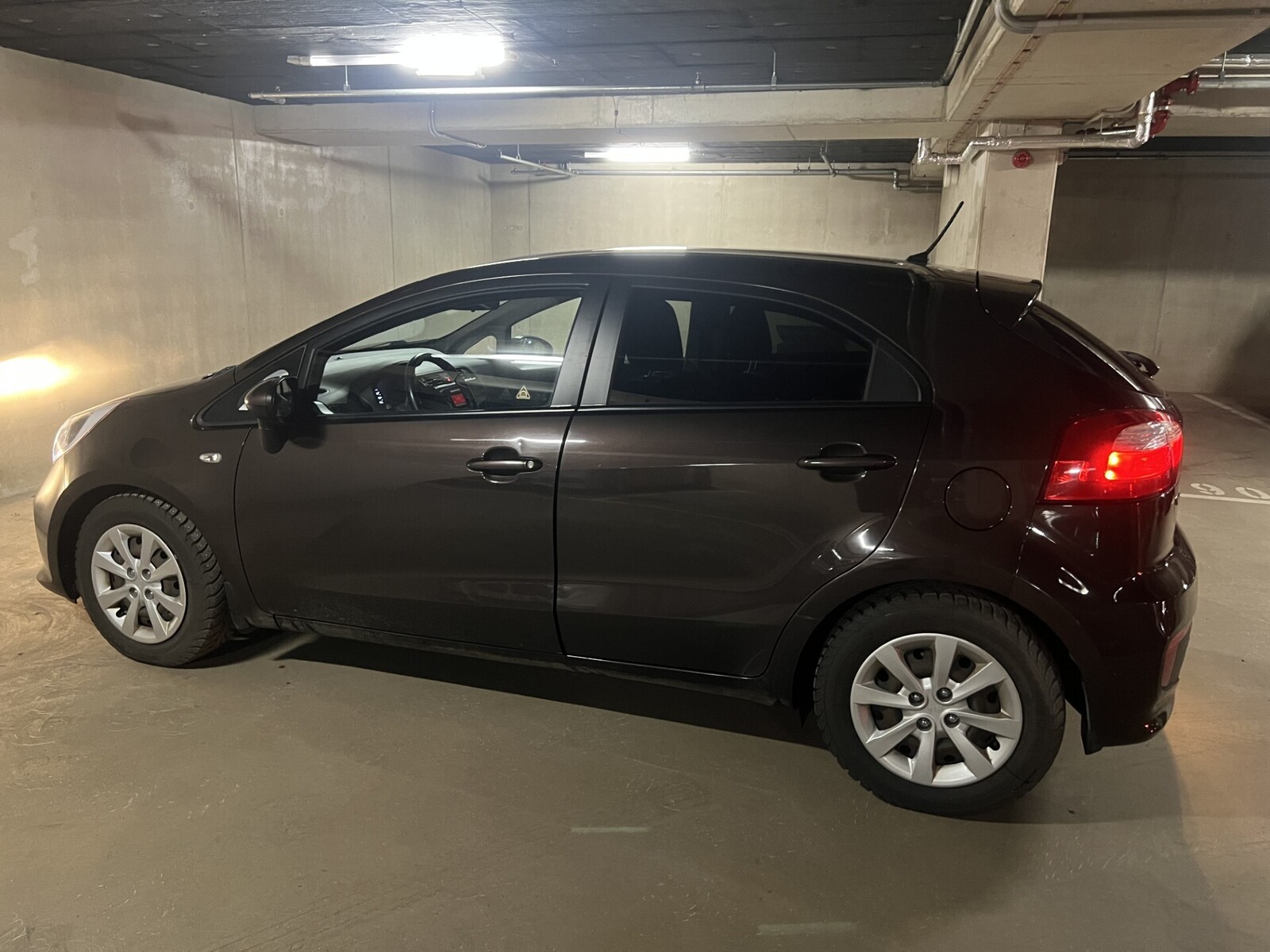 Kia Rio 2015, photo 3/6