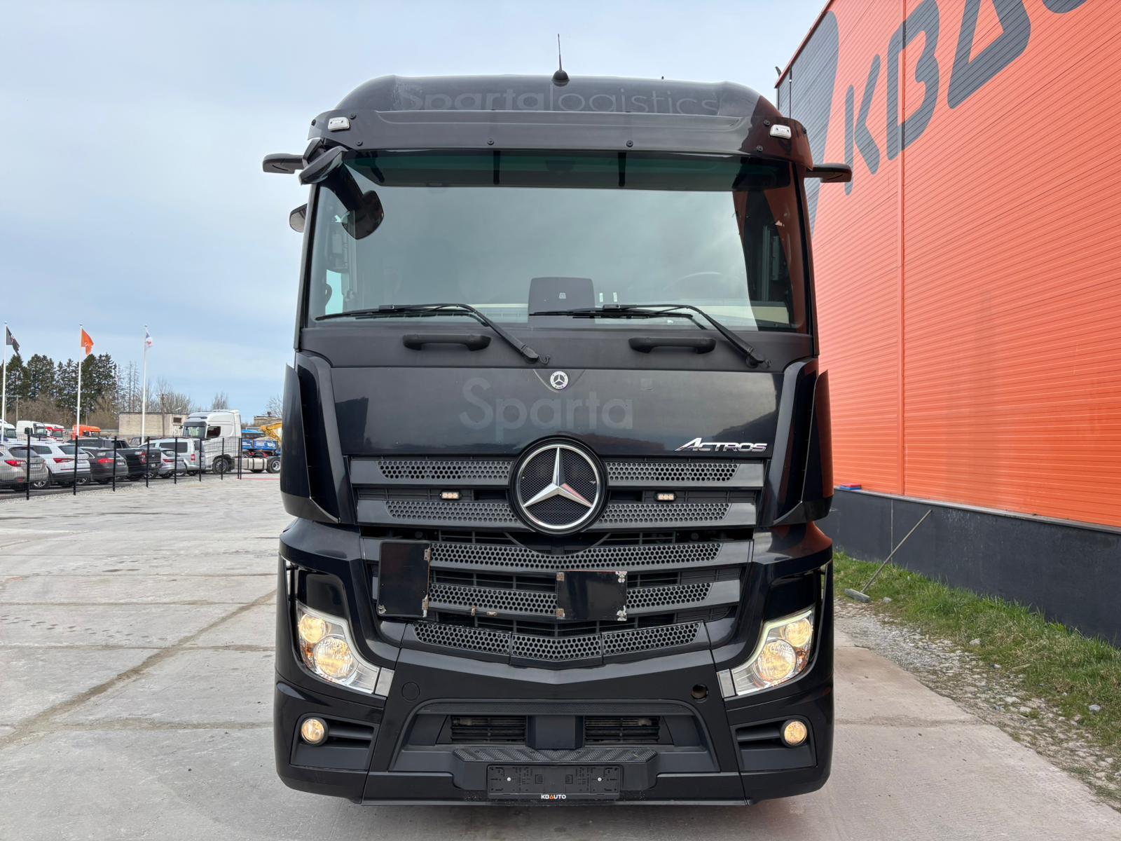 Mercedes-Benz Actros 2021, kuva 3/26
