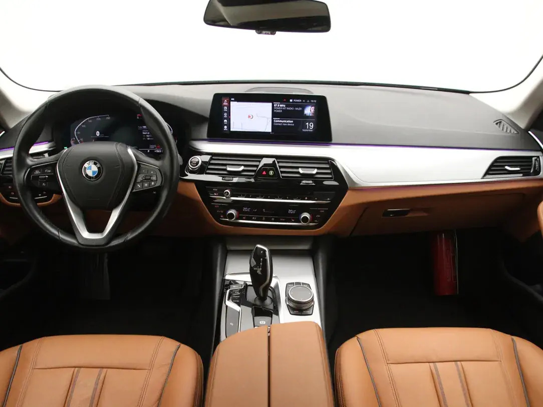 BMW 520 MHEV Luxury Line 2.0 120kW 2020, kuva 2/10