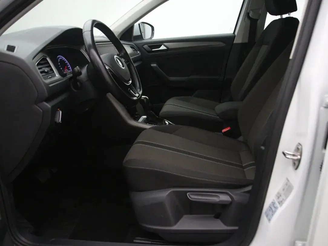 Volkswagen T-Roc 2021, photo 4/34