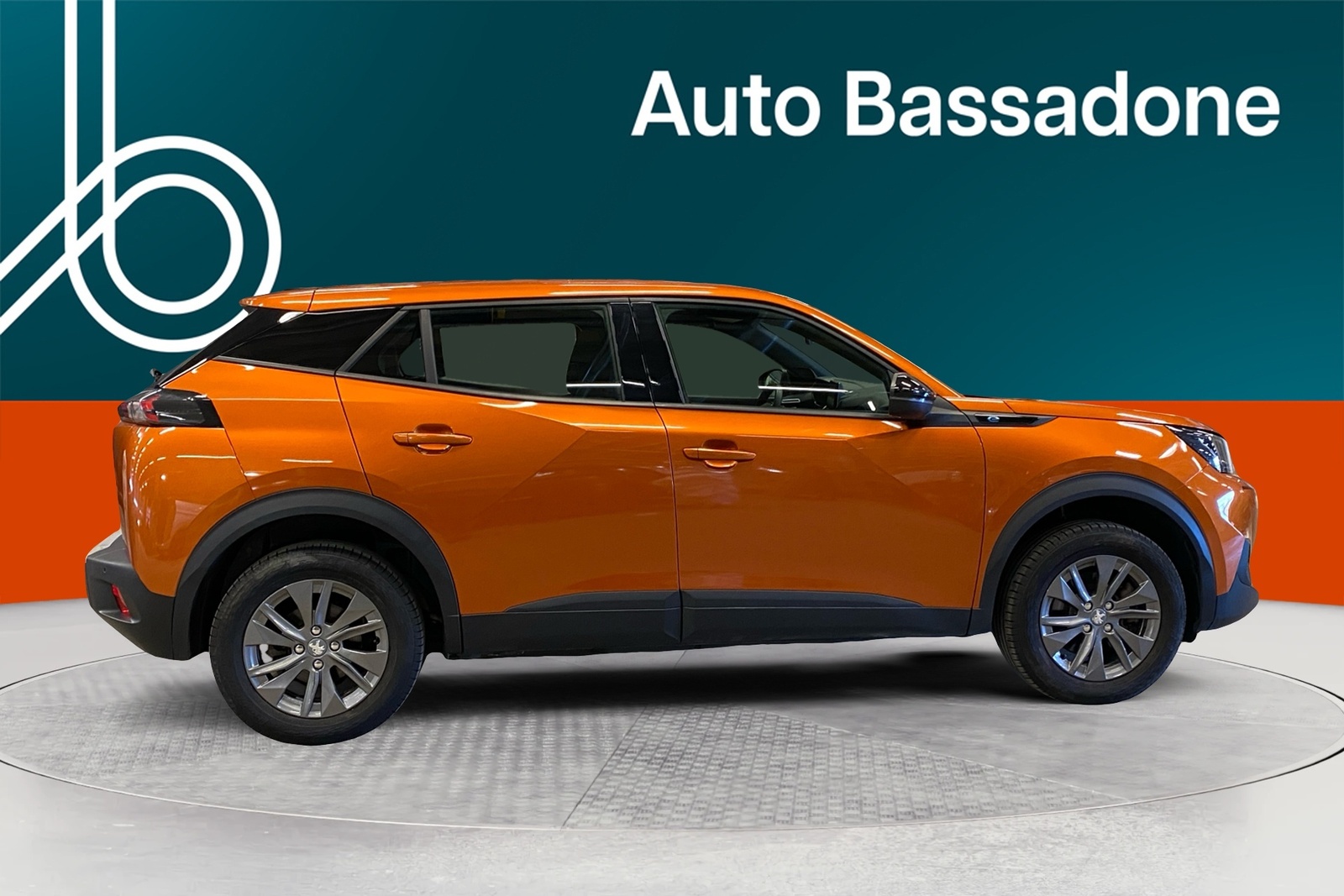 Peugeot 2008 2023, photo 6/32