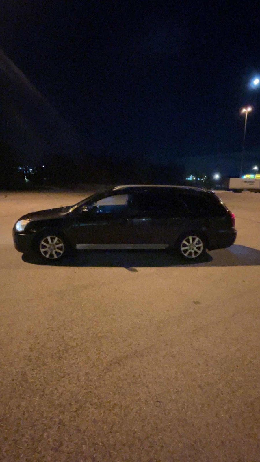 Toyota Avensis 2006, photo 6/9