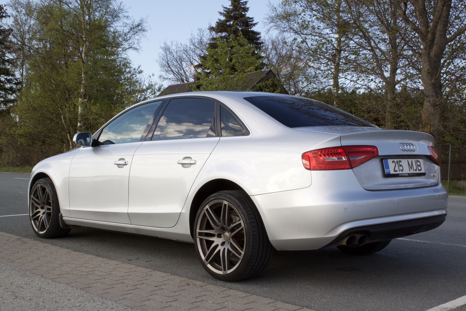 Audi A4 2013, kuva 5/18