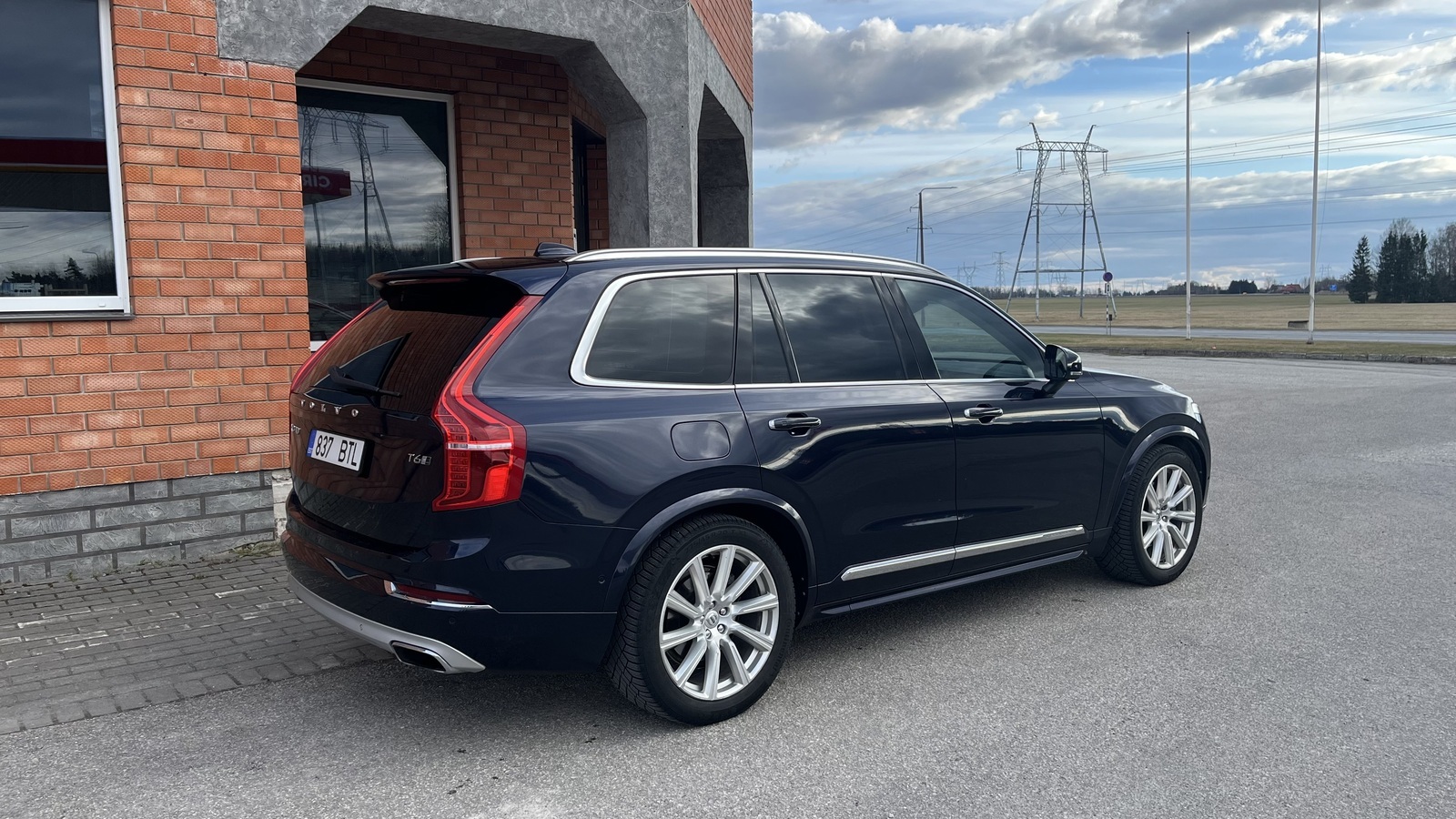Volvo XC90 2017, photo 2/13