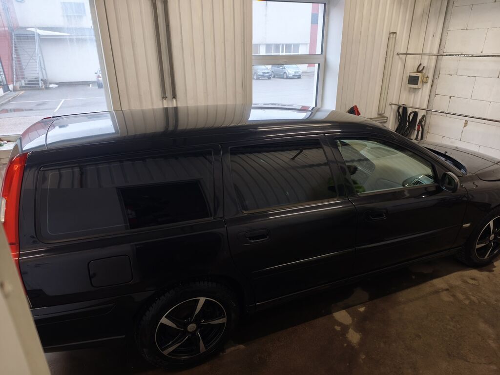 Volvo V70 2007, kuva 4/9