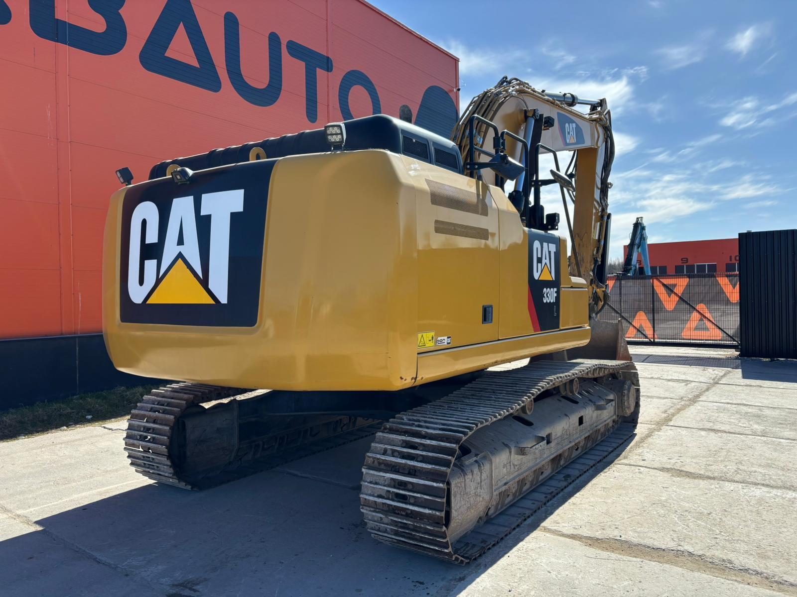Caterpillar 330 FL, kuva 6/26