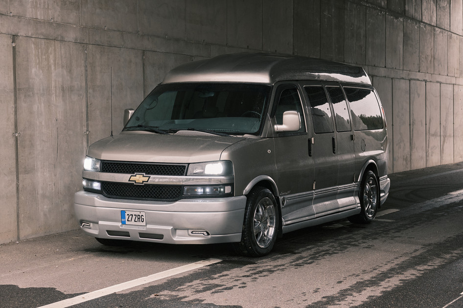 Chevrolet Express, 2003, 5.3, 220 kW, бензин+lpg, автомат, задний привод