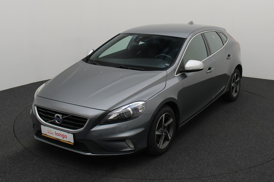 Volvo V40, 2015, 2.0, 88 kW, diesel, manual, front-wheel drive