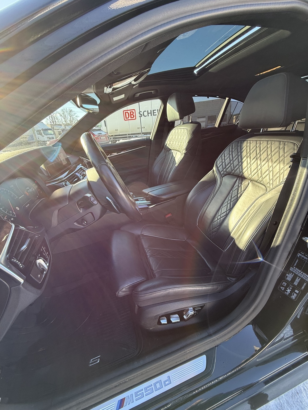 BMW M550D XDRIVE 2020, photo 7/18
