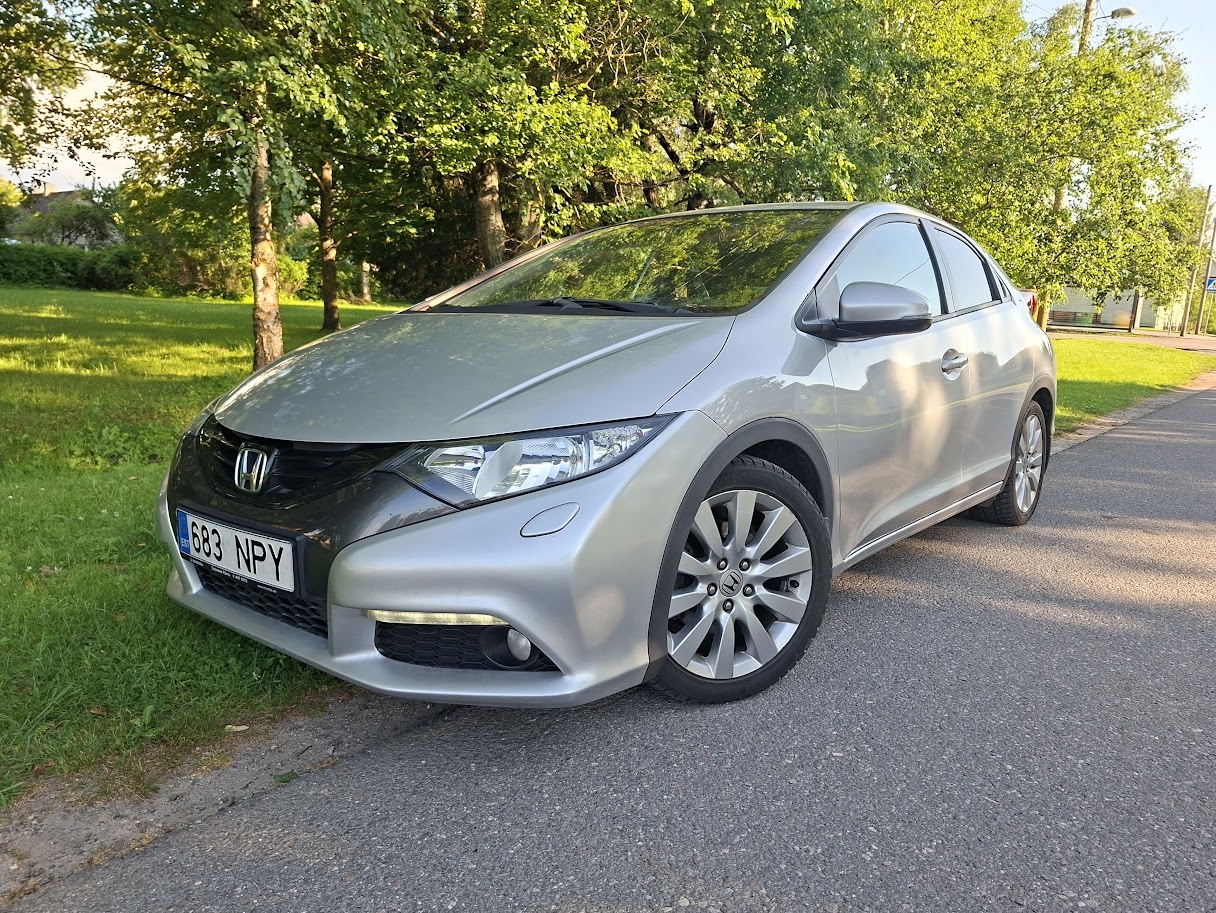 Honda Civic 1.8 R4 104kW 2012, photo 3/10