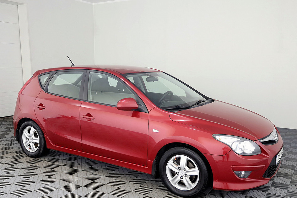 Hyundai i30, 2011, 1.4, 108 kW, бензин, механическая, передний привод