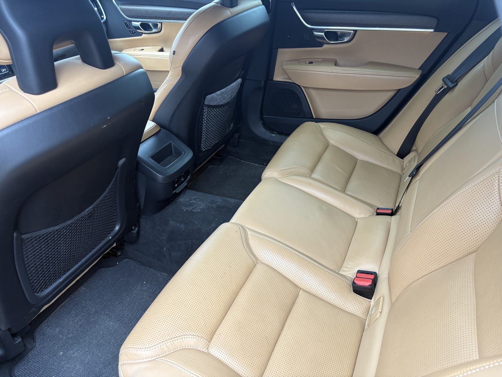Volvo V90 Cross Country 2017, kuva 6/6