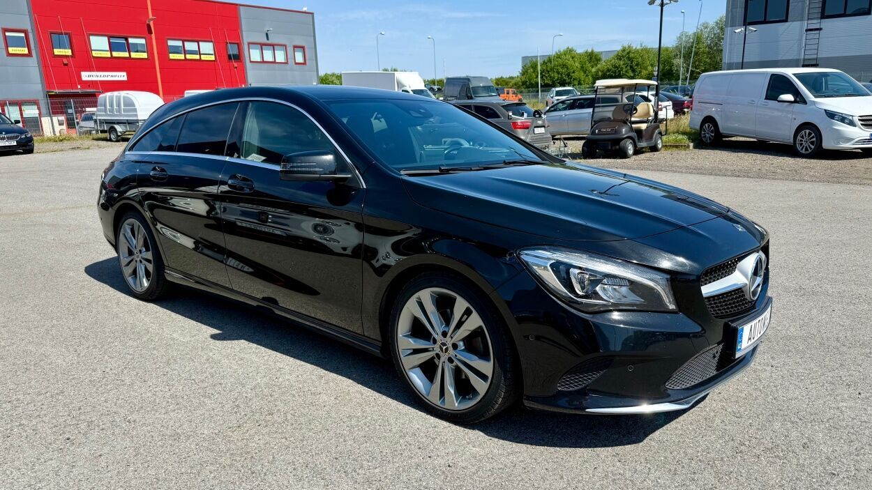 Mercedes-Benz CLA 180 2018, photo 4/32