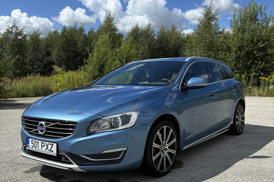 Volvo V60, 2014, 2.4, 158 kW, pistikhübriid (diisel/elekter), automaat, nelikvedu