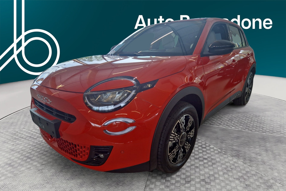 Fiat 600, 1.2, 107 kW, hybrid (petrol/electric), automatic, four-wheel drive