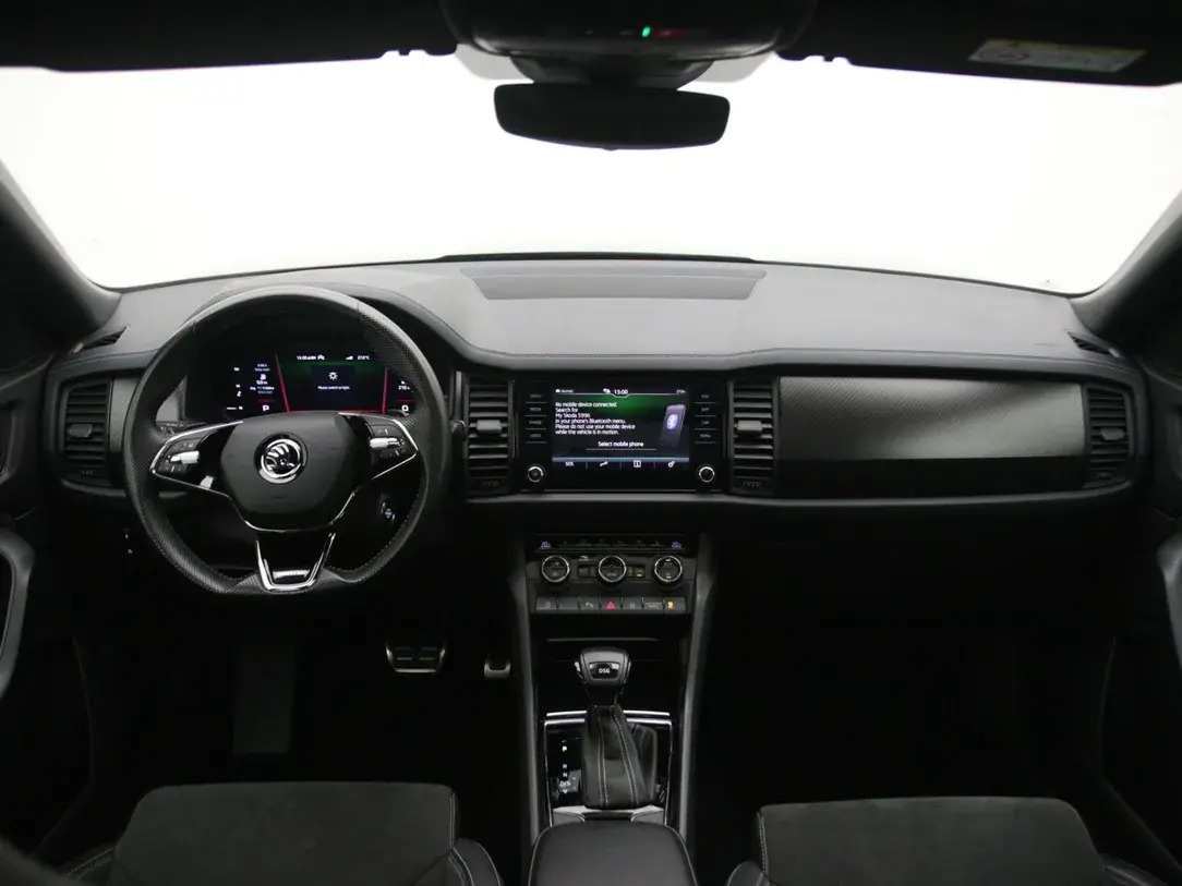 Škoda Kodiaq 2022, photo 2/10