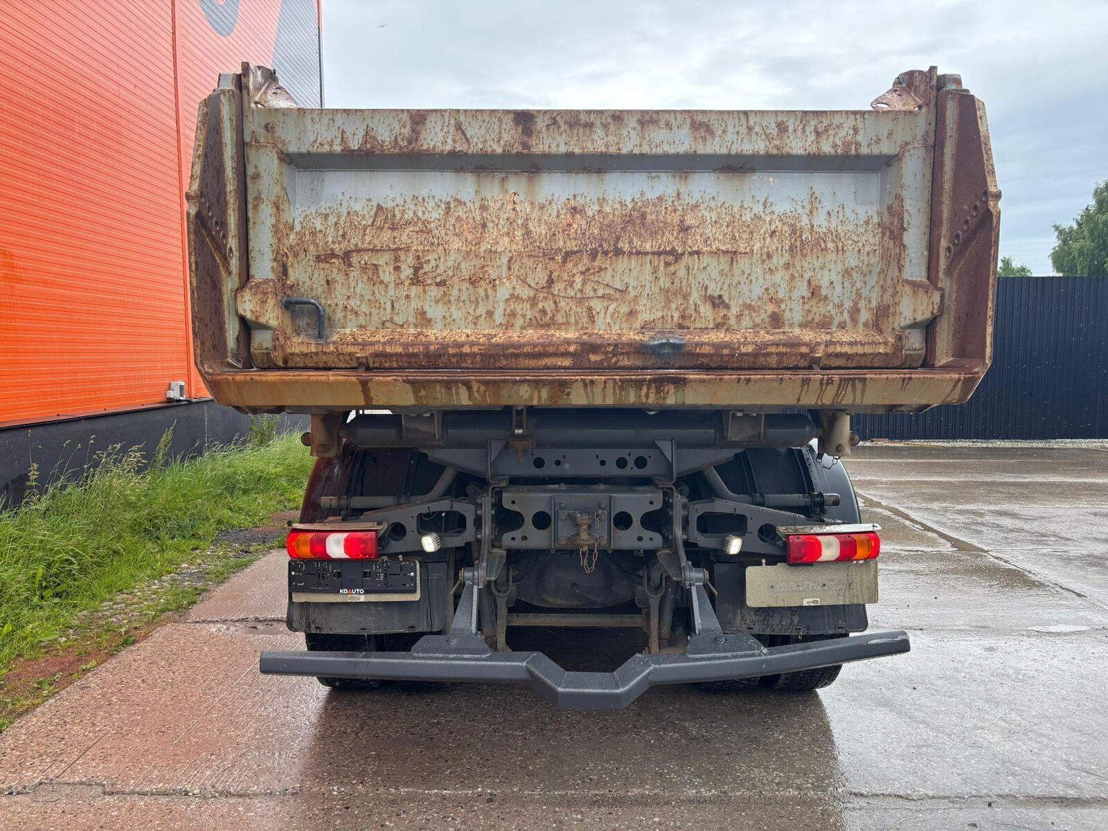 Mercedes-Benz Arocs 3235 8x4 2013, kuva 7/26