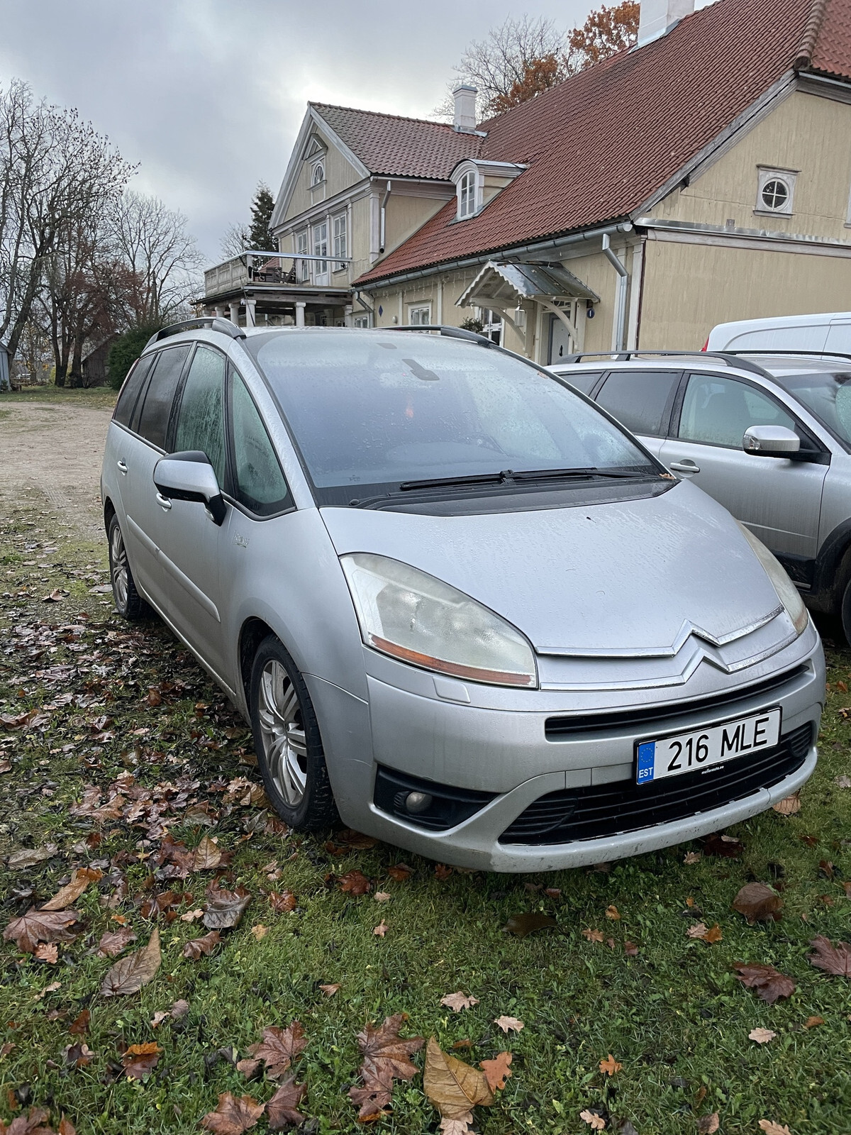 Citroën C4 Picasso 2008, photo 2/6