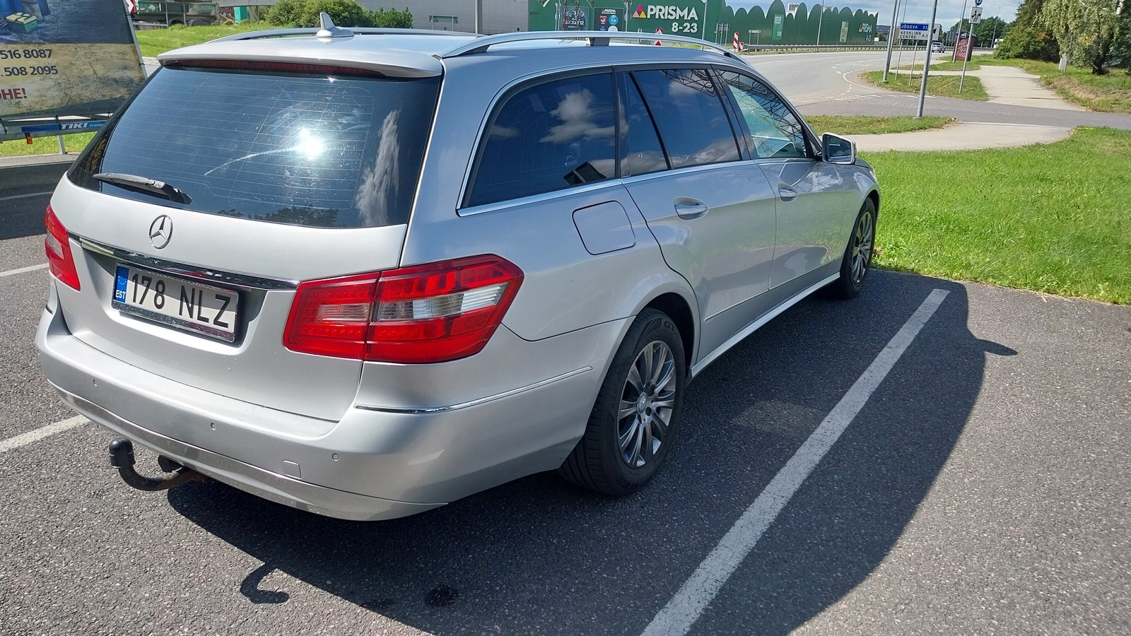 Mercedes-Benz E 220 2012, kuva 3/8